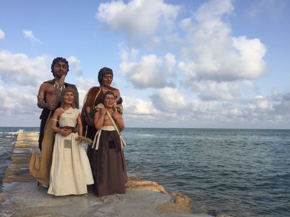 Els Gegants Neolítics de l’Espluga comencen al País Valencià la seva gira d’estiu