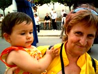 La Sussi a la cercavila de gegants a Sant Pere de Vilamajor, 2006